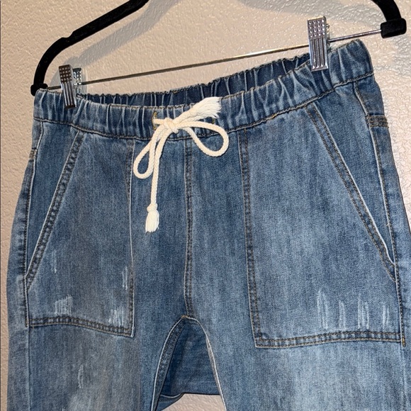 Mustard Seed Blue Relaxed Jeans with Drawstring Waist - Picture 3 of 6